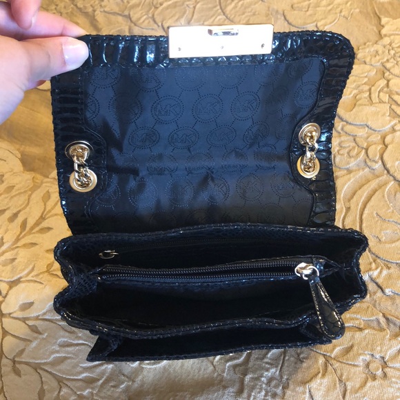 Michael Kors Black Gold Chain Small Shoulder Bag - Picture 8 of 8